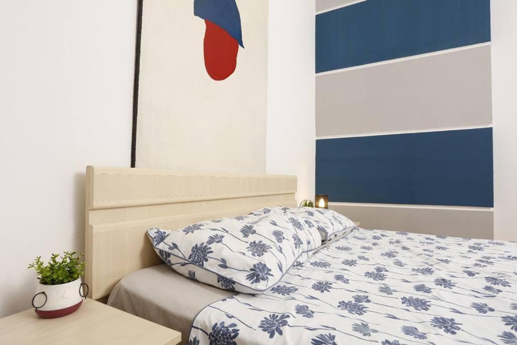 Apartamento 1 Bdrm In Center Bucarest
