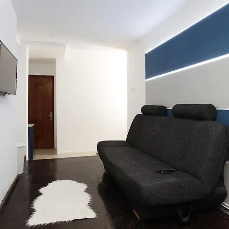 1 Bdrm Apartment In City Center Bucarest Extérieur photo