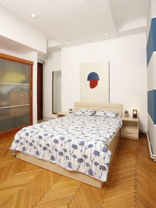 Appartement 1 Bdrm In Center