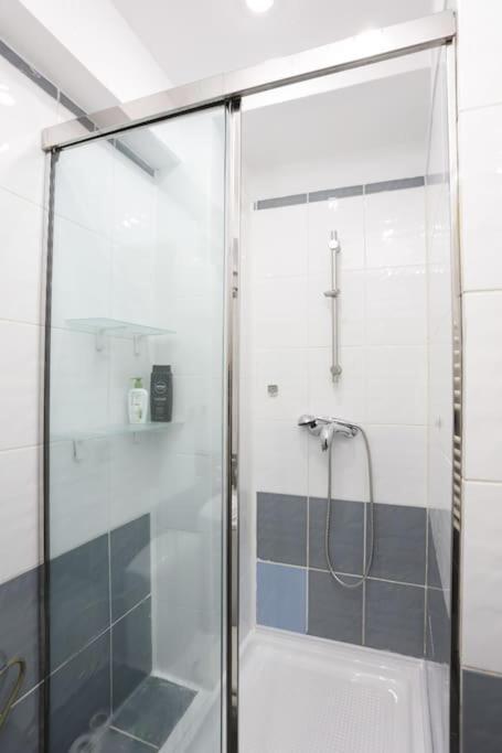 1 Bdrm In Center Appartement Bucarest